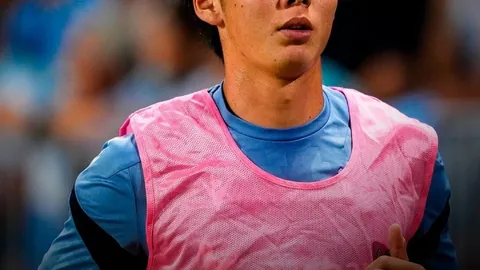 “第六届中国马拉松博览会于厦门隆重开幕”