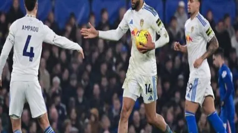 赵继伟受伤退场，弗格狂砍35+10+8，辽宁客场轻取山东